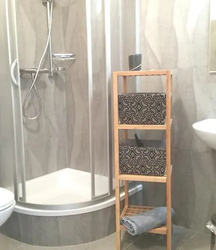 Viktoria Apartament *